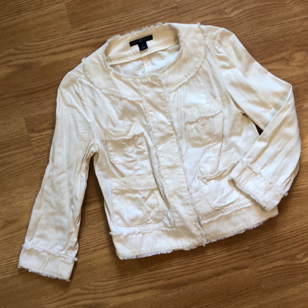 Gap light jacket